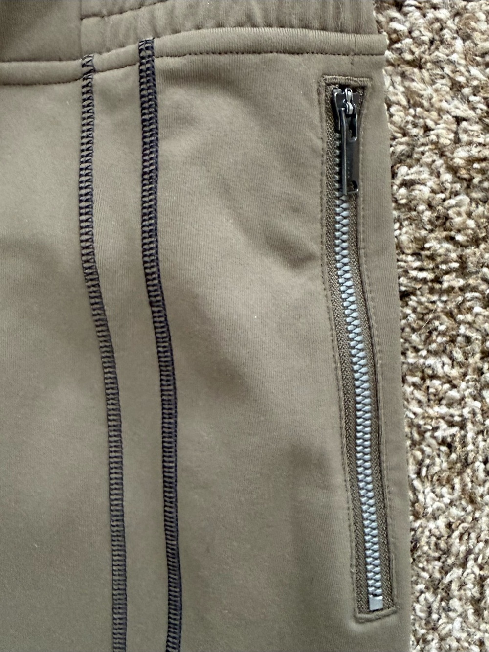 Lululemon Define Track Jacket Luon and coordinating Track Pants - Size 14 - Picture 10 of 12
